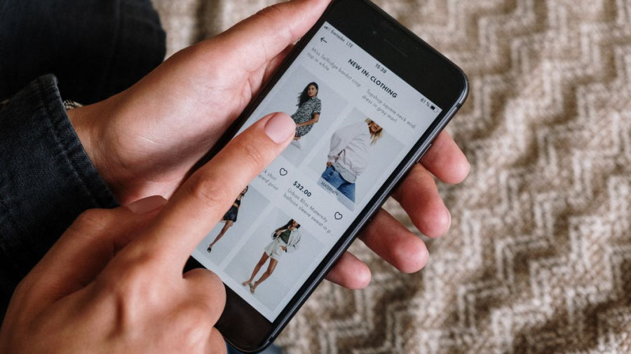 How to Choose an Evening Dress for Your Body Type
