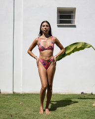 IAMLOVEIN Miss Gardenia Mum Bikini Top