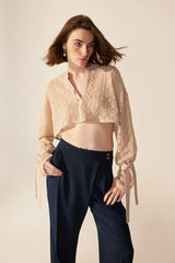 Crescent Line Karahindiba Kırpılmış Bluz Ekru