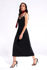 Crescent Line Darkshine Dress – BLACK