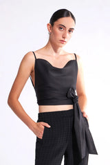 Crescent Line Eclipse Belt Blouse – BLACK