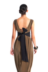 Crescent Line Eclipse Belt Blouse – BLACK