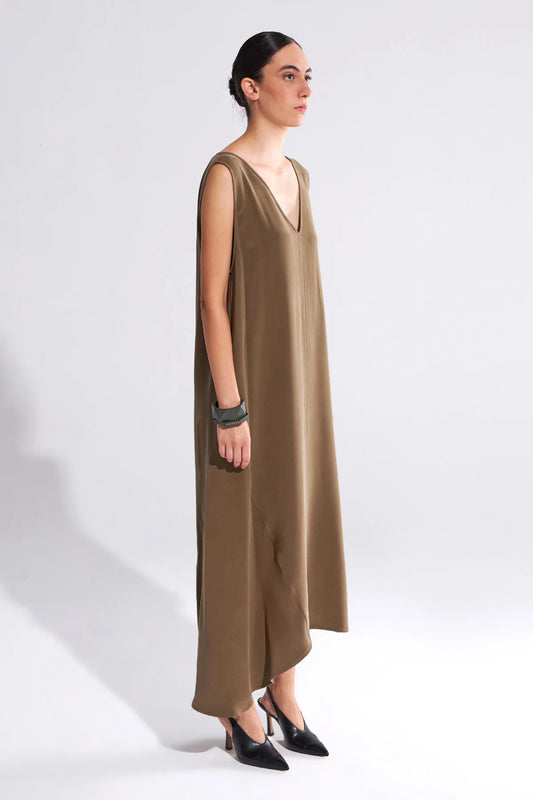 Crescent Line Luminate Pinafore Dress – KHAKI