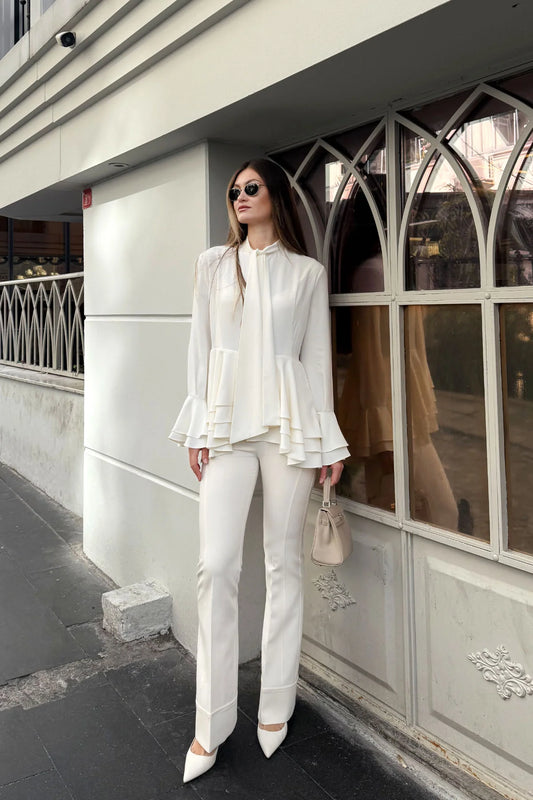 Crescent Line Dewdrop Shirt Blouse Ecru