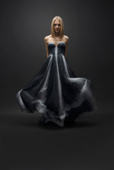 Esra Adıgüzel Lunar – Drape Detailed Sweetheart Neckline Navy Blue and White Long Fluffy Dress