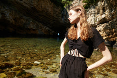 Handarte Los Angeles Siyah Müslin Önden Büzgülü Crop