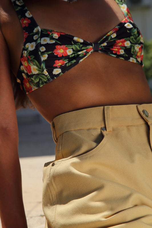 IAMLOVEIN Hawaii Black' Mum Bikini Top