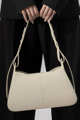 Ida Shoulder Bag in Leather - Ivory MATRIARQE