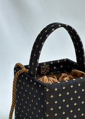 Lot 34 Istanbul Sarraf