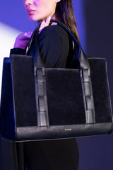 Magna Tote Bag in Suede - Black MATRIARQE