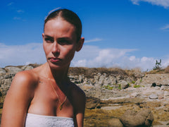 ÜGE Daisy Strapless Top