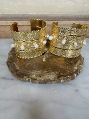 Sadie and Dione Diana Cuff