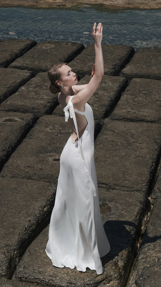 Two's Touch Eleanor Dress White