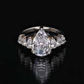 SooSilkyGems PEAR-SHAPED SOLITAIRE