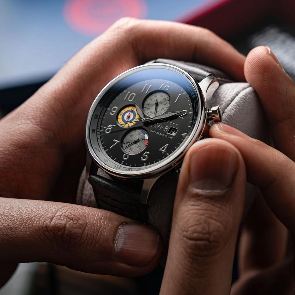 AVI-8 AV-4011-0U Erkek Kol Saati