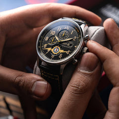 AVI-8 AV-4011-0Z Erkek Kol Saati