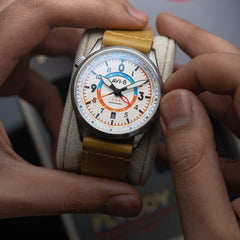 AVI-8 AV-4120-02 Erkek Kol Saati