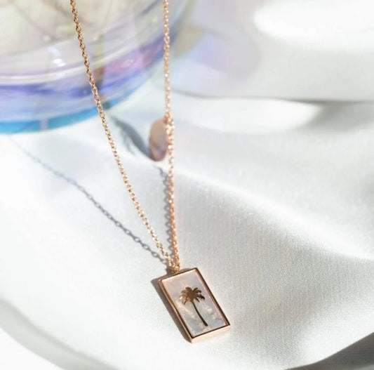 Chaseldor Baguette Palm Mother of Pearl Necklace