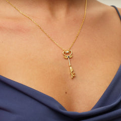Chaseldor Gold Key Necklace