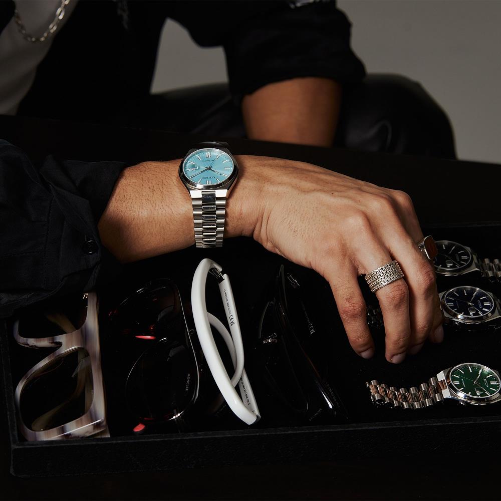 CITIZEN NJ0151-53M Erkek Kol Saati