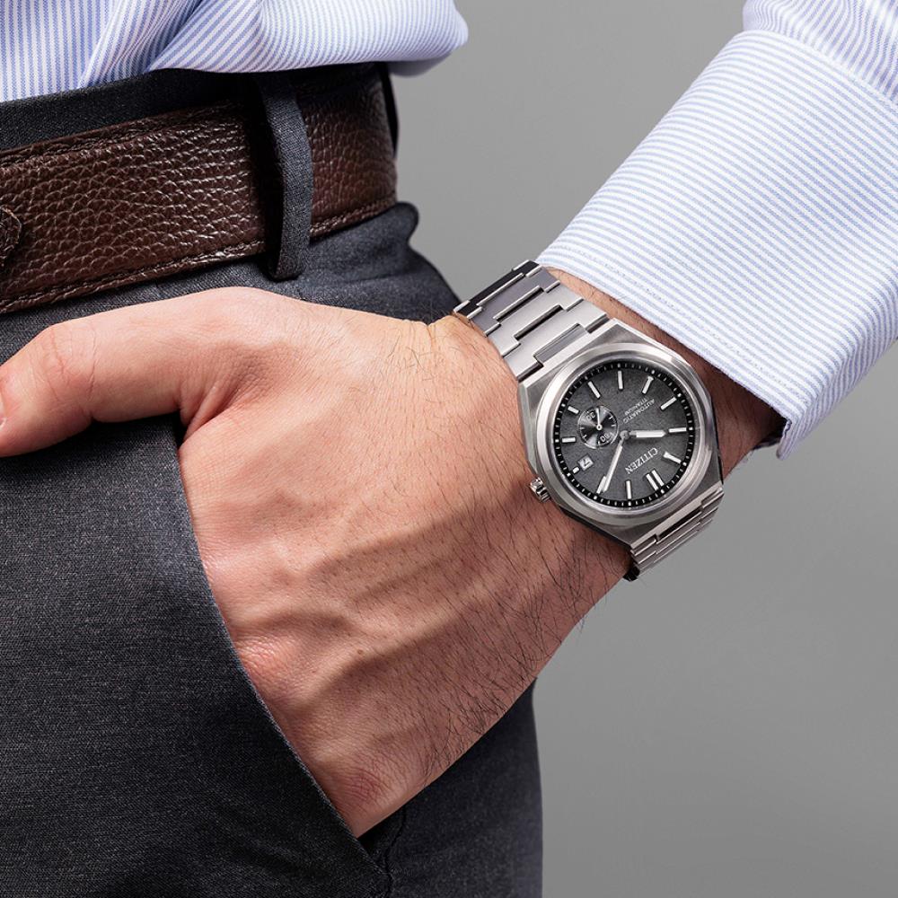 CITIZEN NJ0180-80H Erkek Kol Saati