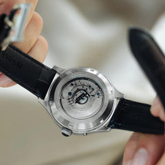 EARNSHAW ES-8187-01 Erkek Kol Saati