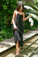 Handarte Los Angeles Sırt Çapraz Siyah Müslin Kibele Elbise