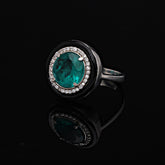 SooSilkyGems ROUND SOLITAIRE ENAMEL SIDE RING