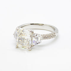 SooSilkyGems ANOTHER CARRE SOLITAIRE RING