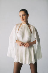 Esra Adıgüzel ZURİA - Yular Yaka Pelerin Detaylı Kristal Taş İşlemeli İpek Elbise