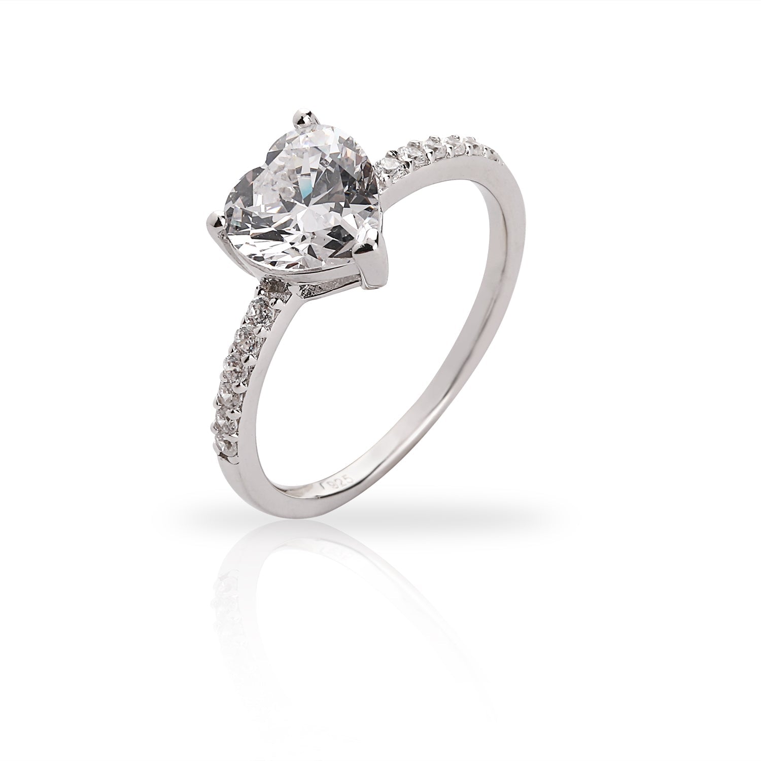 SooSilkyGems LITTLE HEART RING