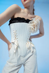 Fée Muse Cream Brooch
