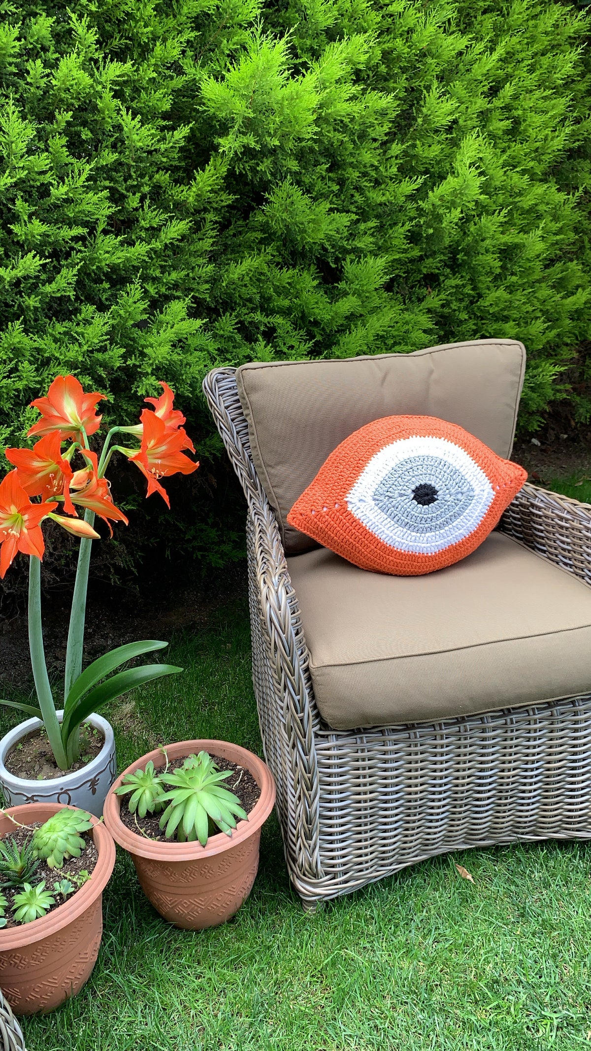 TUIME EYE Pillow Orange