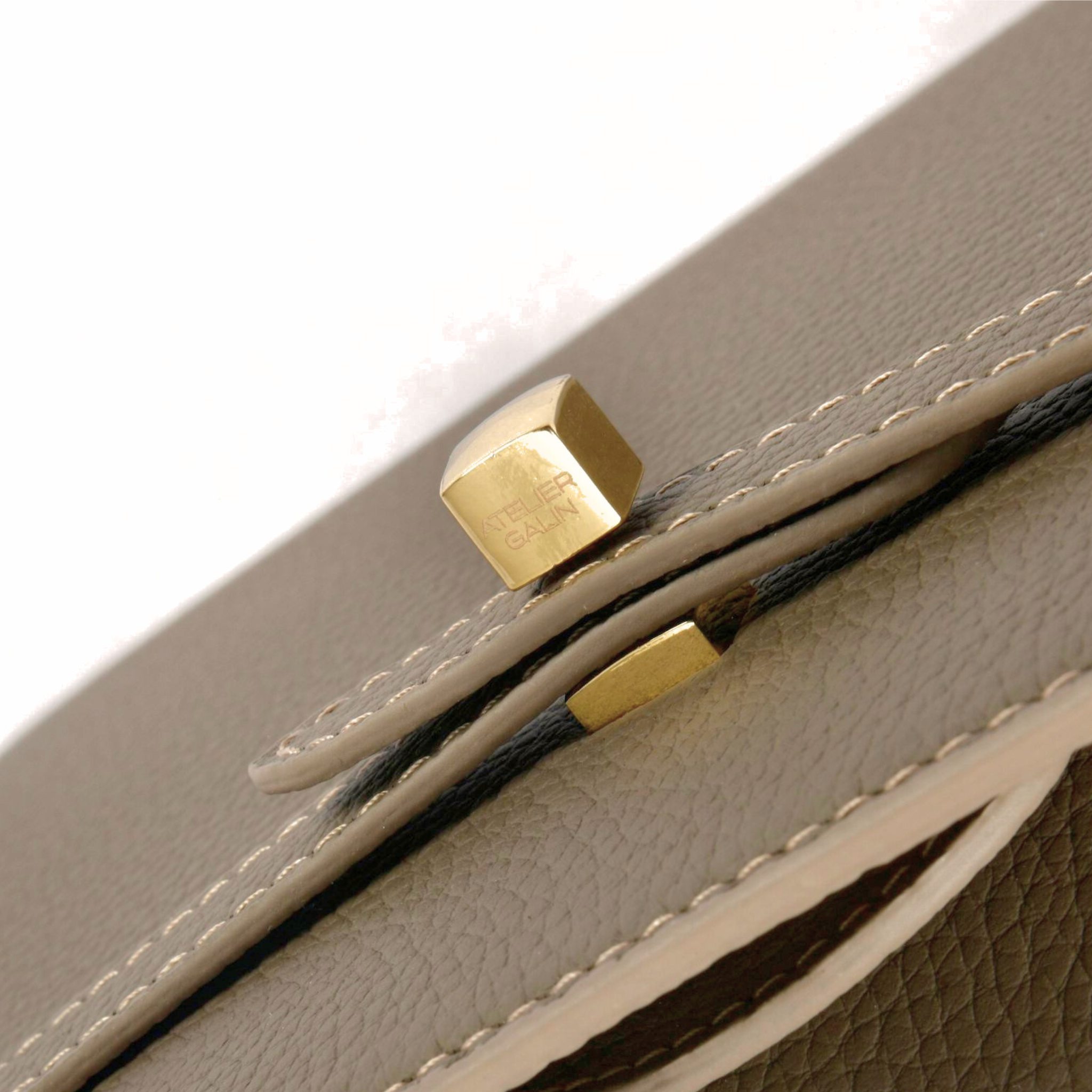 Atelier Galin Cube Lock Bag - Mink
