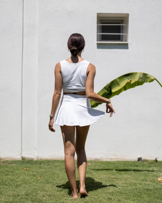 IAMLOVEIN White' Lina Crop Top