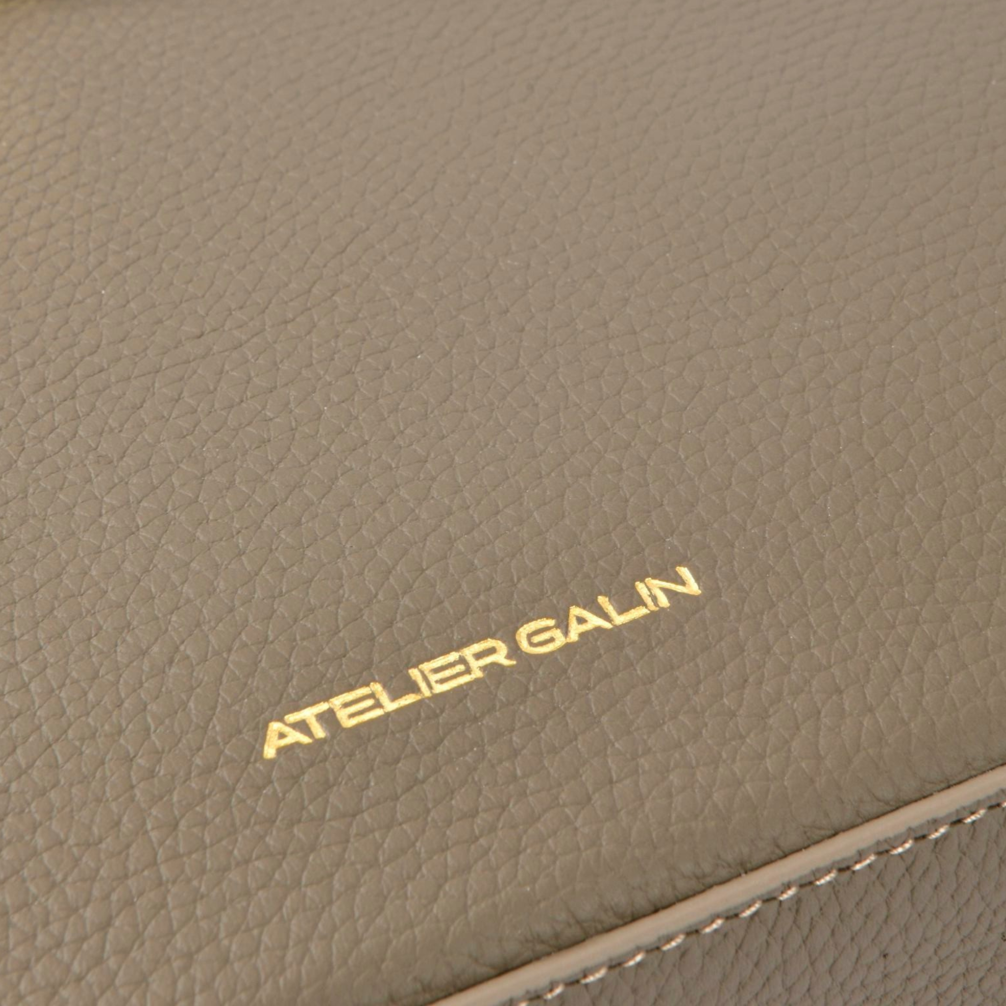 Atelier Galin Cube Lock Bag - Mink