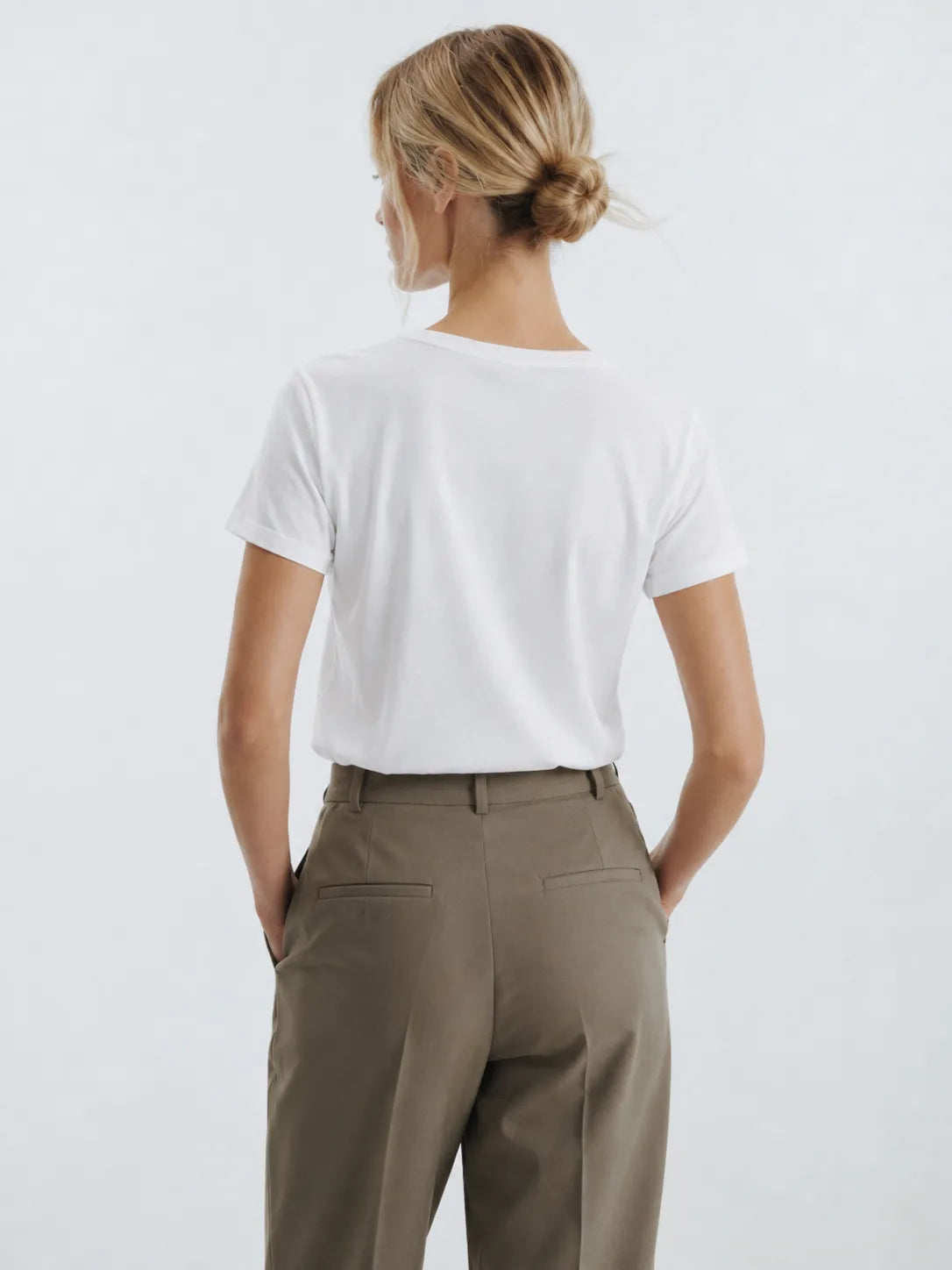 Aimée Urban Breeze White Tshirt