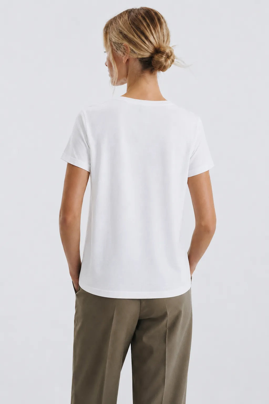 Aimée Urban Breeze White Tshirt