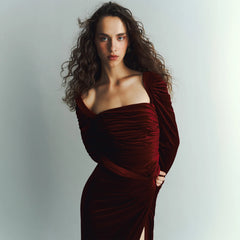 Alia Studio Contessa Dress in Velvet Red Elbise