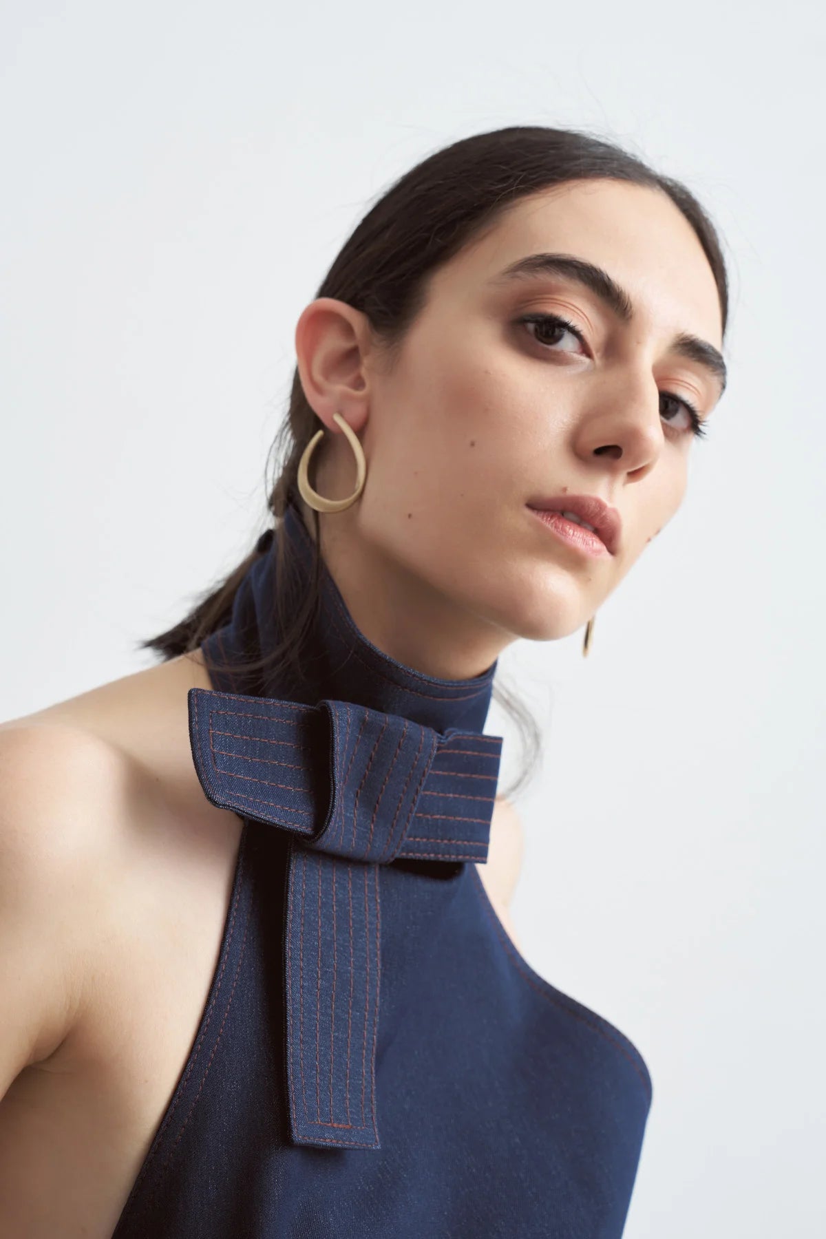 Crescent Line Delicate Belt  Denim Blouse