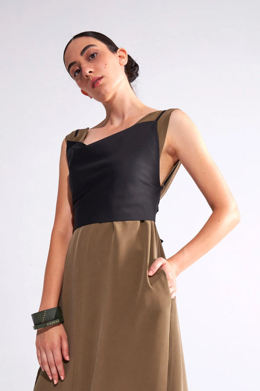 Crescent Line Luminate Pinafore Dress – KHAKI