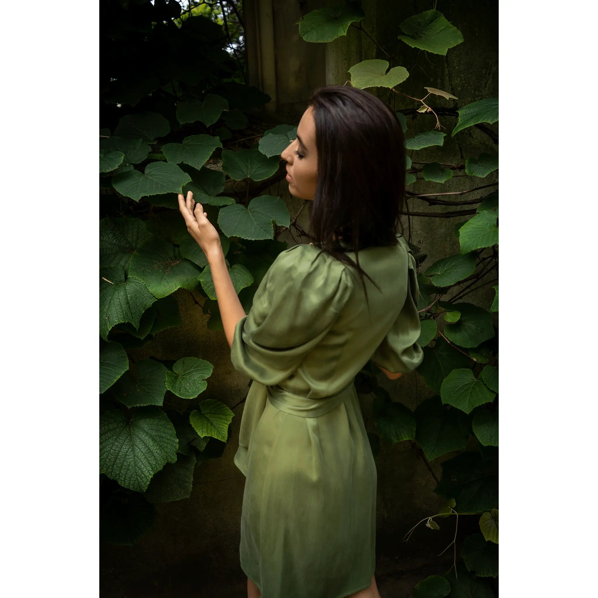 Femponiq Draped Vegan-Cupro Wrap Elbise (Avocado Green)