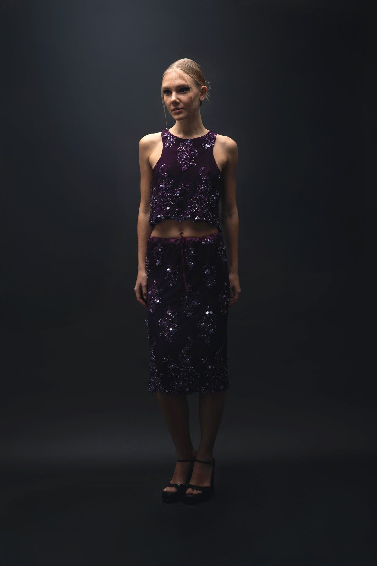 Esra Adıgüzel Solea – Halter Blouse with Lace Embroidery