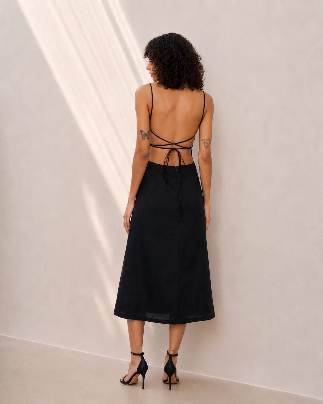 Eloshé Siyah Midi Linen Elbise with Back Decollete JEDSSM108