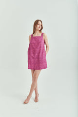 Sadie and Dione The Lara Mini Shift Elbise in Rococo Burgundy