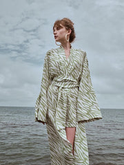 Two's Touch Kate Kimono Dress Green