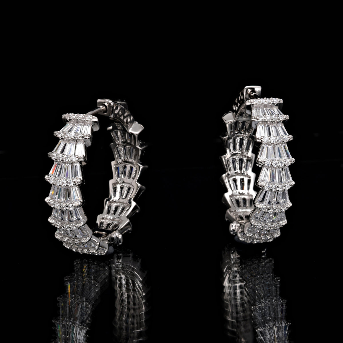 SooSilkyGems SNAKESKIN EARRINGS