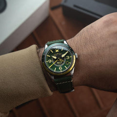 AVI-8 AV-4128-03 Erkek Kol Saati