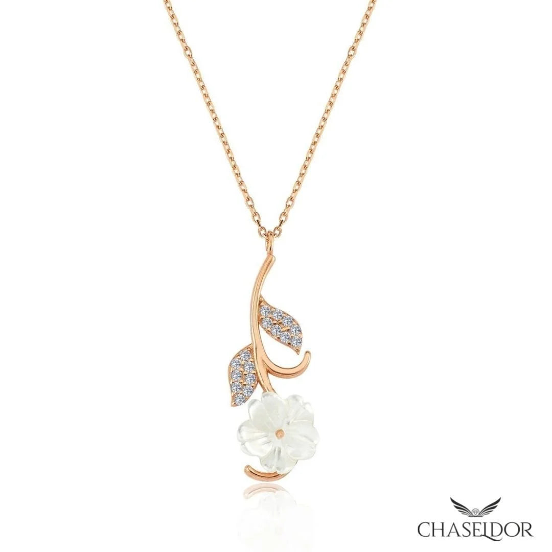 Chaseldor Elegant Magnolia Flower Necklace