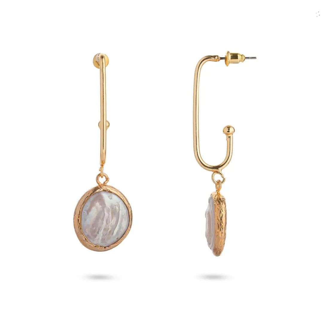 Chaseldor Gold Detaylı Sallantılı Sedef Küpe